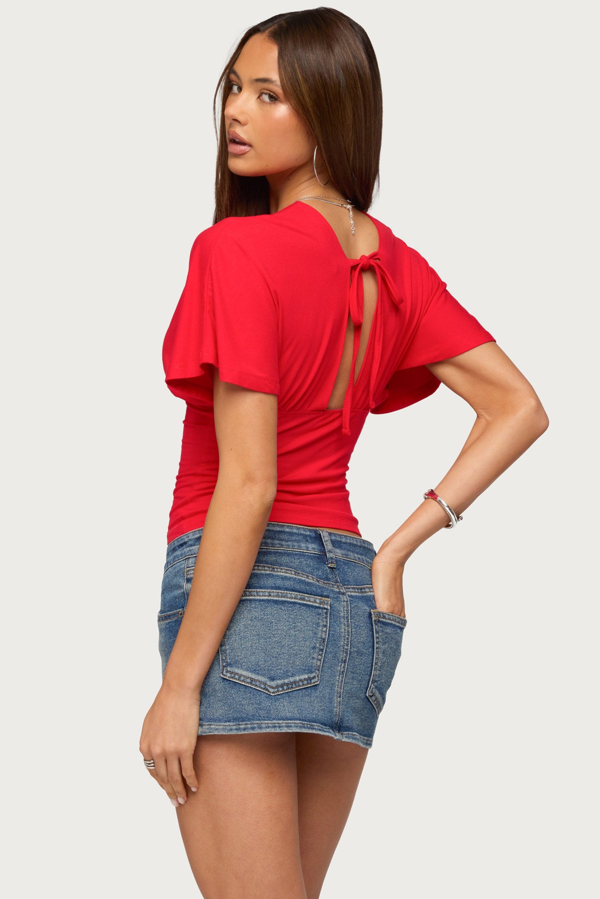 Betee Flutter Plunge Neck Top - Image 4